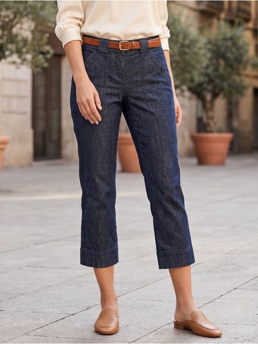 New York & Company Crop Denim Pants Size 4 Dark Wash Wide Hem Patch Pockets